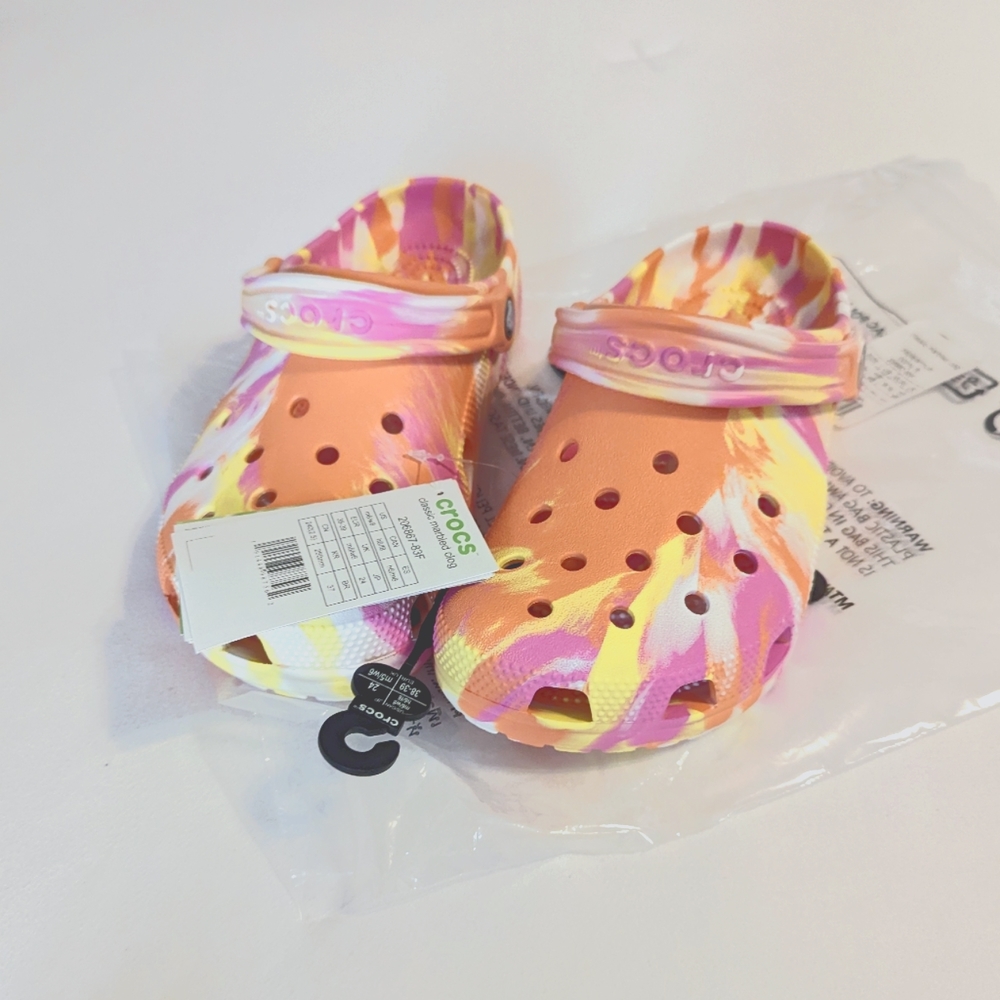 Classic Marbled Croc Clogs